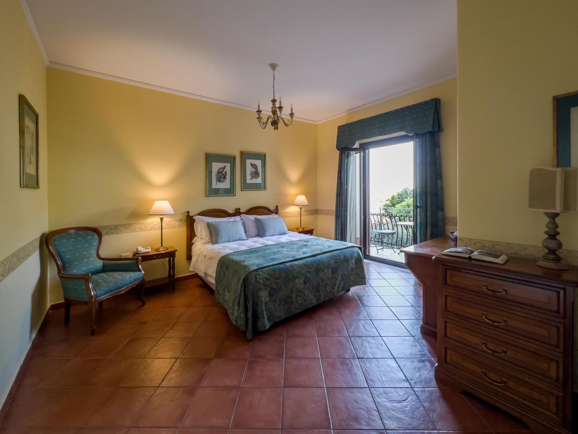 Triple Room Balcony Side Sea View