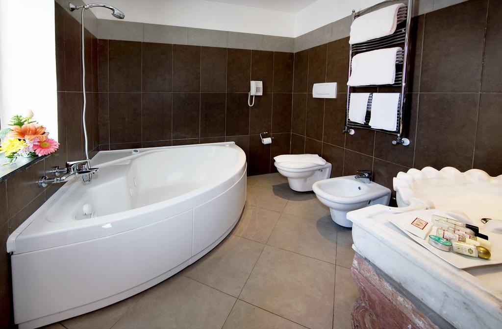 Chambre Double ou Lits Jumeaux de Luxe avec Vue